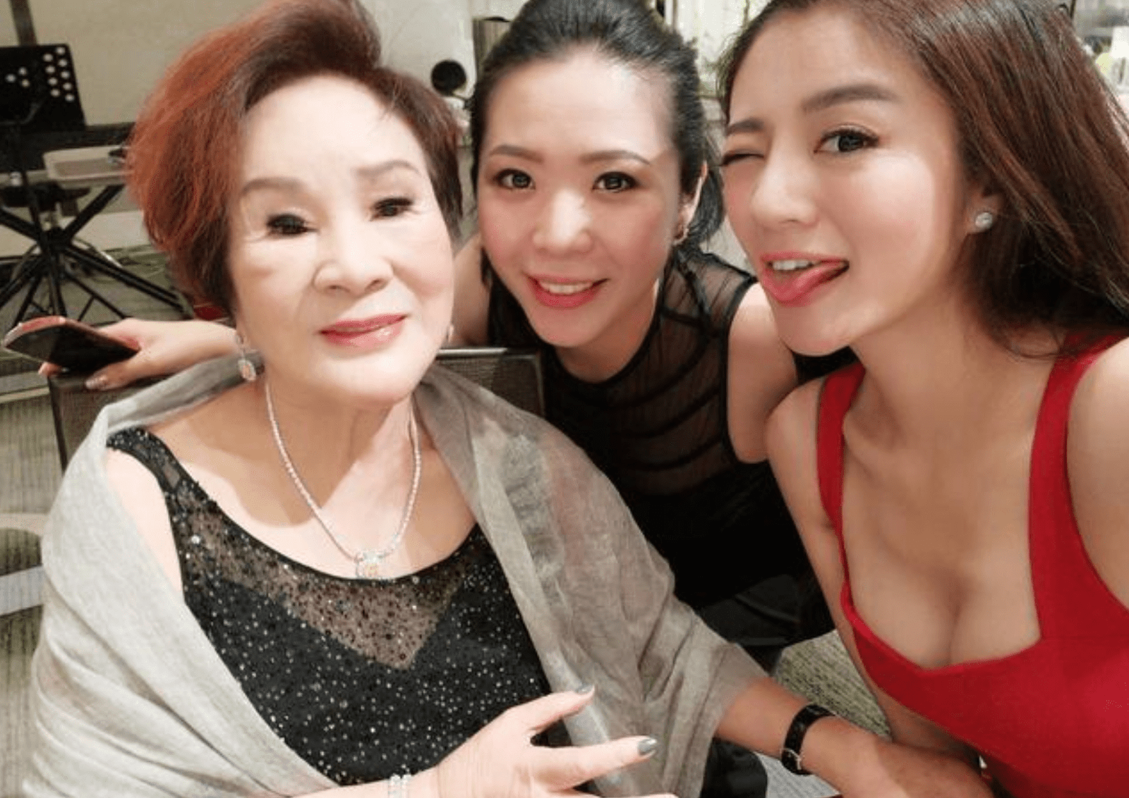 An Dĩ Hiên đệ đơn ly hôn, giành quyền nuôi con và tài sản sau 2 tháng chồng bị bắt? - Hình 15