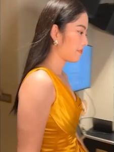 Nam Em để lộ body phì nhiêu, đô con, bắp tay to lạ thường giữa dàn mỹ nhân Miss World - Hình 4