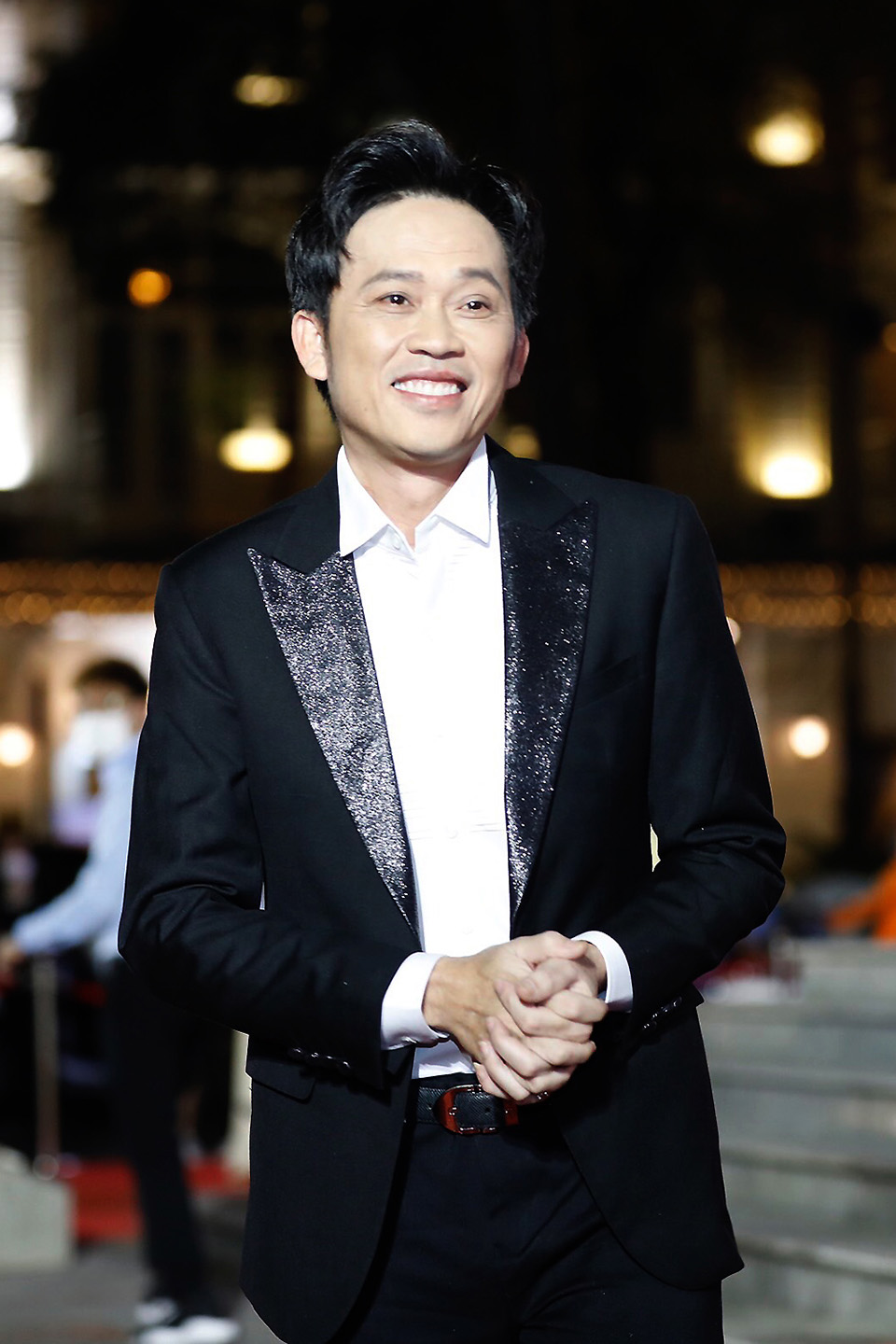 Hoài Linh: Kênh Youtube gặp vận đen, thiệt hại hàng tỷ đồng - Hình 1