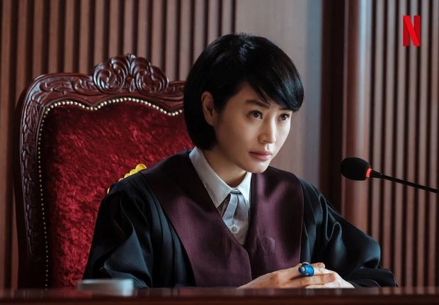 Kim Hye Soo - Chị đại ngực khủng Kbiz gây sốc với ảnh thời trẻ trong veo như tình đầu quốc dân - Hình 5