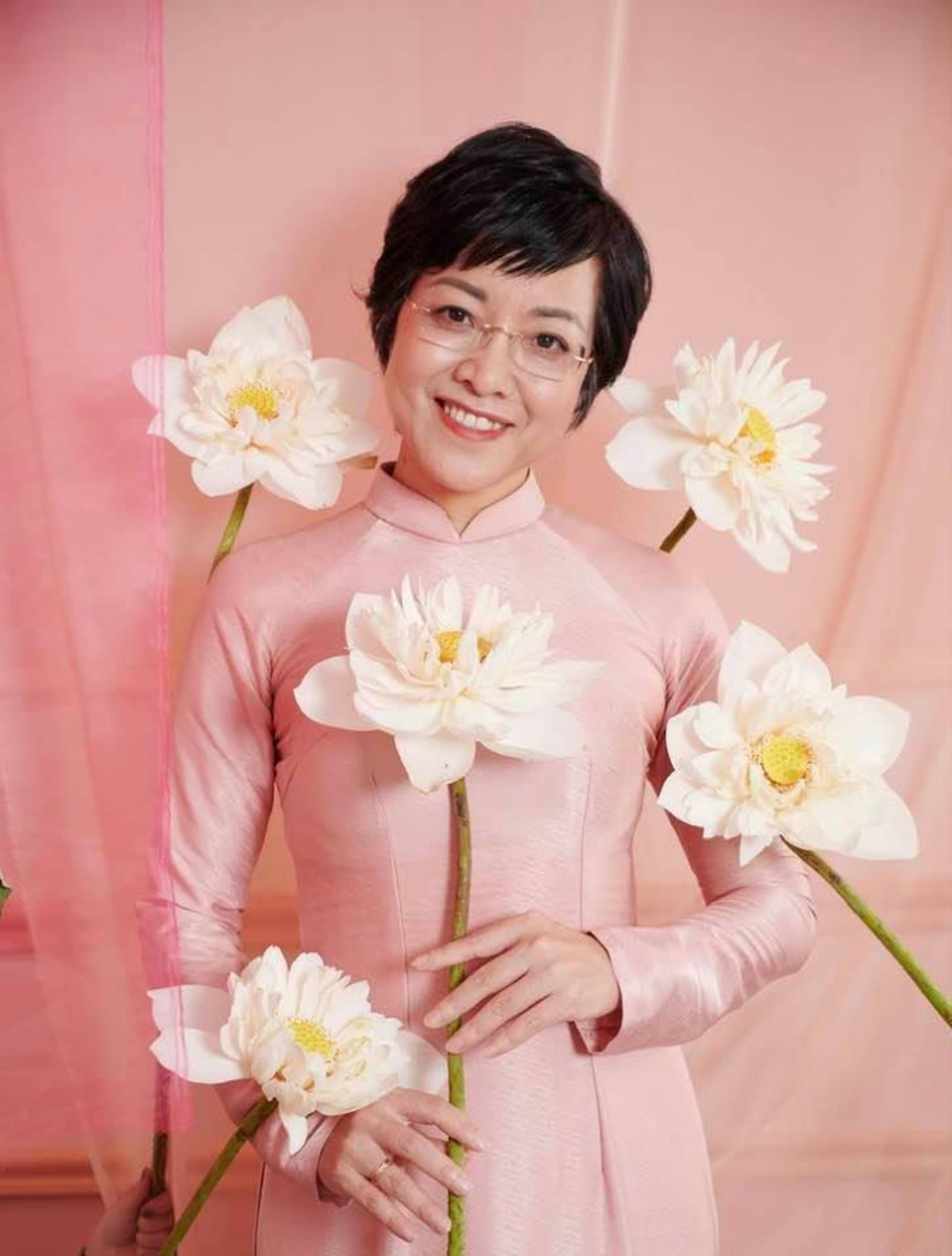 MC Thảo Vân 8 năm lạc quan chống lại bệnh tật, một mình nuôi con - Hình 3
