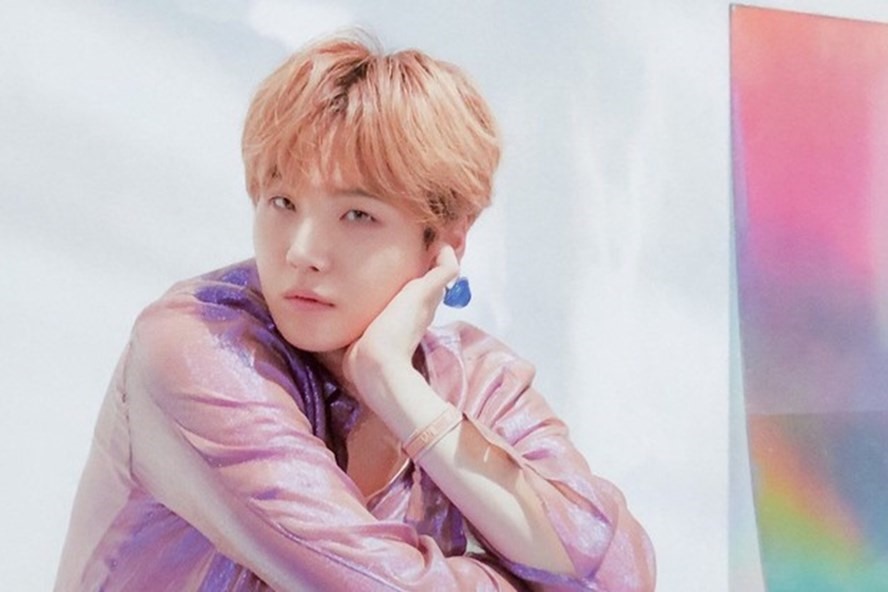 Suga BTS và loạt idol K-pop có nghề 'tay trái' hái ra tiền mà ít ai biết - Hình 1