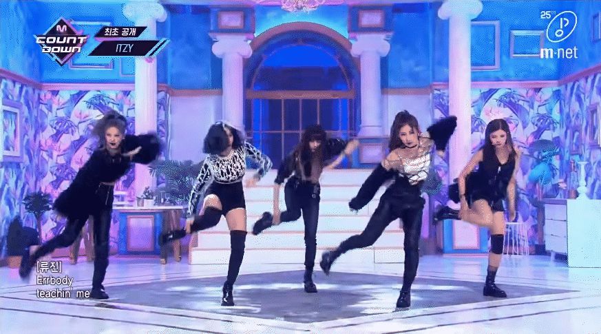 ITZY được khen là nhóm nữ Kpop có khả năng nhảy tốt đồng đều, đáng tiếc lại có một lỗ hổng! - Hình 3