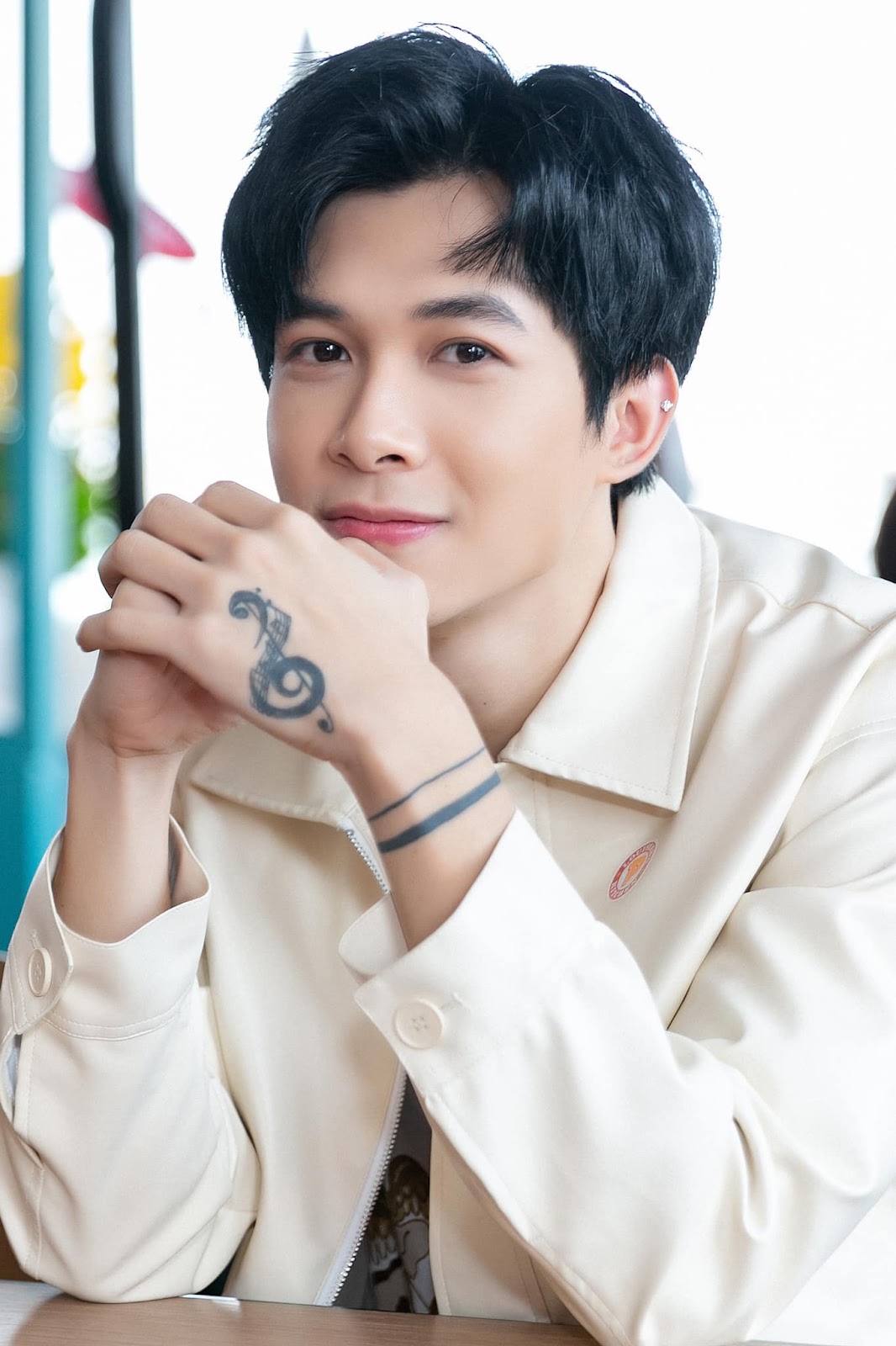 Anh Tú - Tài năng có thừa nhưng thiếu may mắn để vụt sáng, từng bị cho núp bóng Diệu Nhi - Hình 1