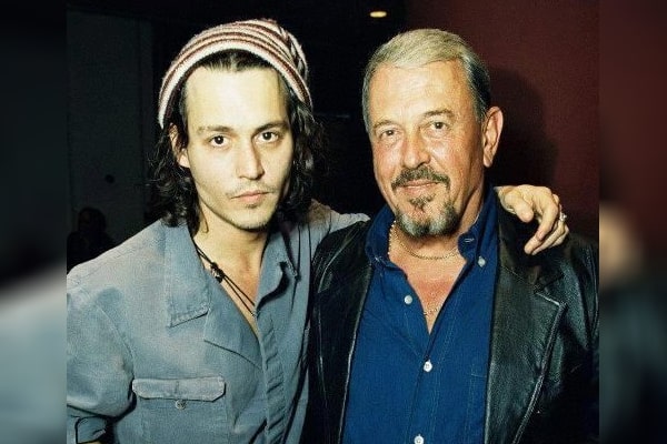 Johnny Depp: Tuổi thơ bị mẹ ruột không bình thường ngược đãi, trưởng thành lấy phải vợ biến thái - Hình 2