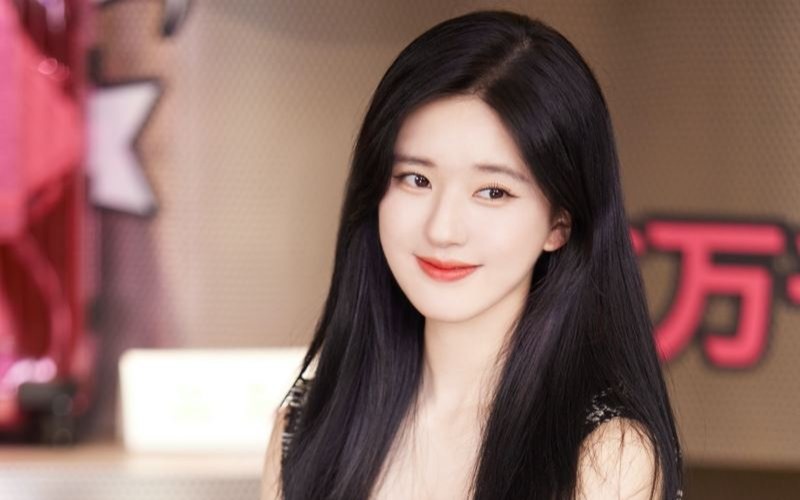 Triệu Lộ Tư yêu đương với Tiêu Chiến trong phim mới nhưng nội dung lại bị netizen la ó - Hình 4