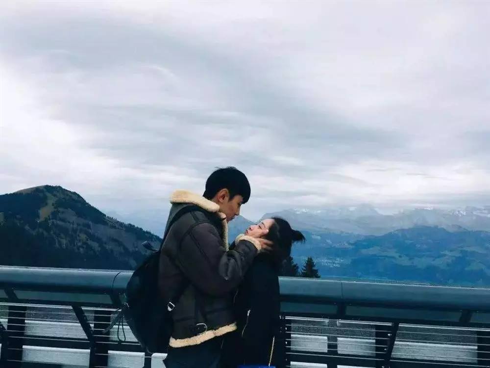 Đường Nghệ Hân - Từng vướng tin đồn ngoại tình và cuộc hôn nhân cổ tích với Trương Nhược Quân - Hình 8