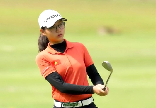 Đoàn Xuân Khuê Minh - Ngọc nữ làng golf Việt Nam: Đối thủ lớn nhất chính là bản thân mình - Hình 3