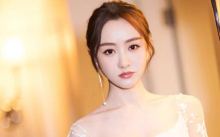 Dương Dương, Viên Băng Nghiên và dàn sao Cbiz từng bị mất vai diễn vì lý do không ngờ - Hình 3