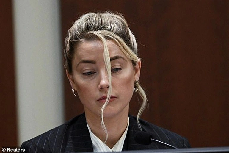 Amber Heard yêu cầu thay đổi luật pháp - Hình 2