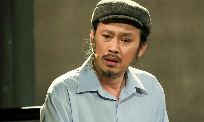 Hoài Linh xuất hiện tại một đám cưới nông thôn, phản ứng người xung quanh gây bất ngờ - Hình 1