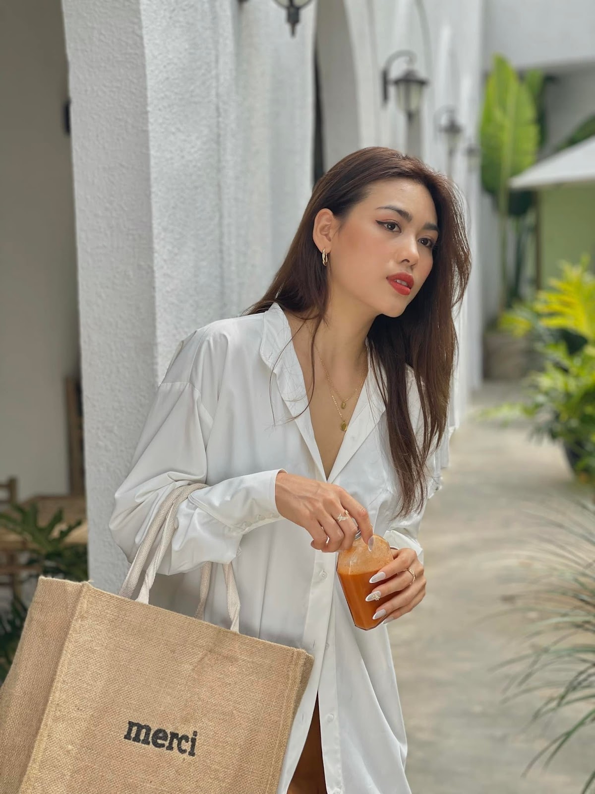 Hot tiktoker bị cho là cô nàng khiếm nhã ném trà sữa lên tiếng thanh minh về sự việc - Hình 6