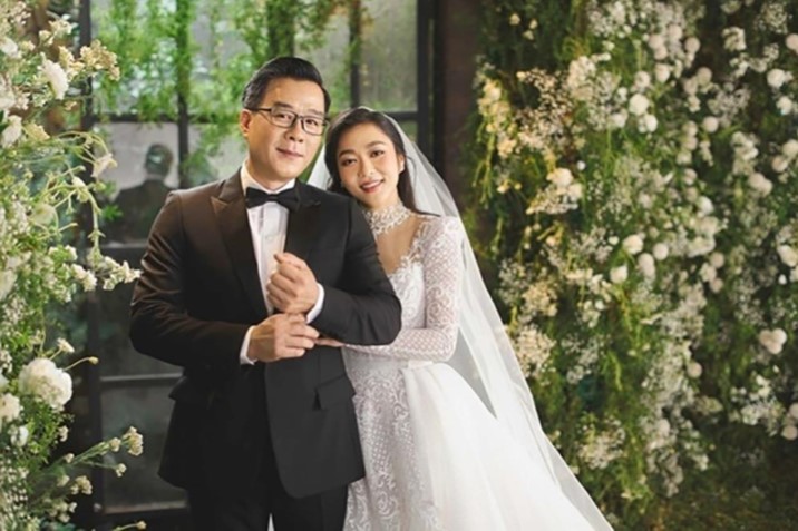 Quang Lê có thái độ khó hiểu khi chạm mặt Hà Thanh Xuân sau đám cưới: Không còn thân thiết như xưa? - Hình 2
