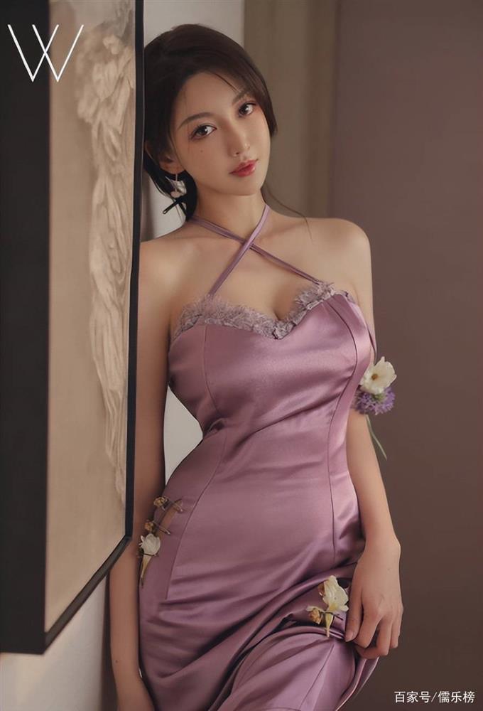 Tình mới Huỳnh Hiểu Minh như chị em sinh đôi với Angela Baby? - Hình 5