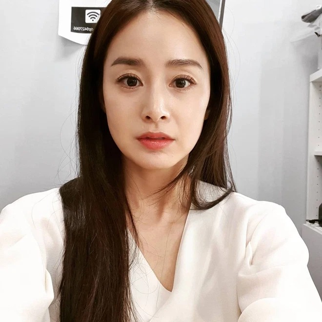 Kim Tae Hee âm thầm quyên góp cho nạn nhân cháy rừng, không hổ danh ngọc nữ làng giải trí - Hình 2