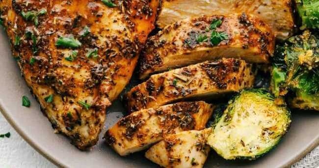 4 công thức eatclean với ức gà siêu ngon, không bị khô, giúp nàng lấy lại dáng thon chào hè - Hình 2