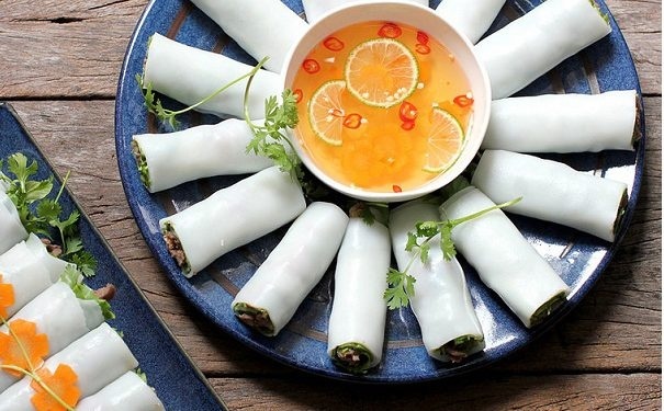 5 món cuốn tuyệt ngon, 'mát rười rượi' đổi vị cho ngày nghỉ lễ ở nhà - Hình 3