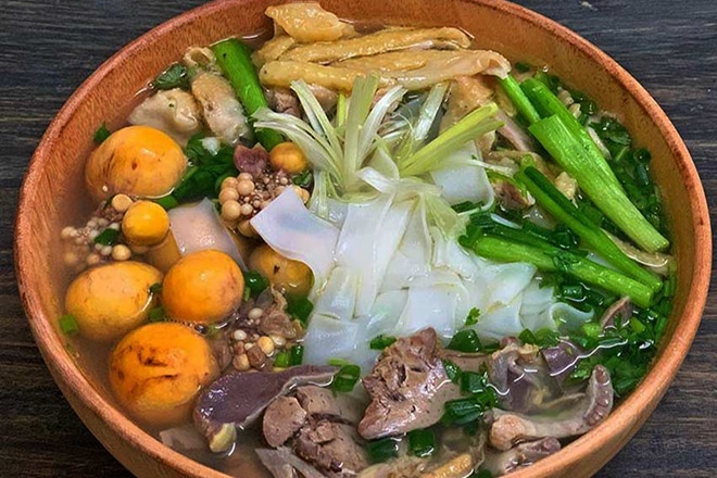 Bật mí cách nấu phở gà miền Nam ngon tuyệt hảo quên lối về - Hình 1