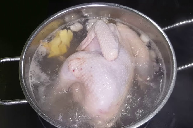 Bật mí cách nấu phở gà miền Nam ngon tuyệt hảo quên lối về - Hình 6