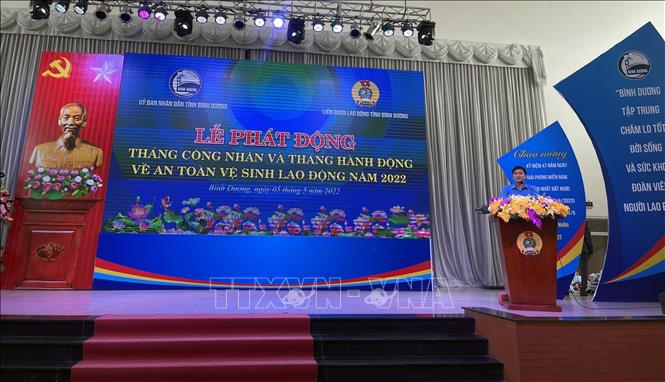Bình Dương chăm lo cho công đoàn viên và người lao động sau đại dịch COVID-19 - Hình 1