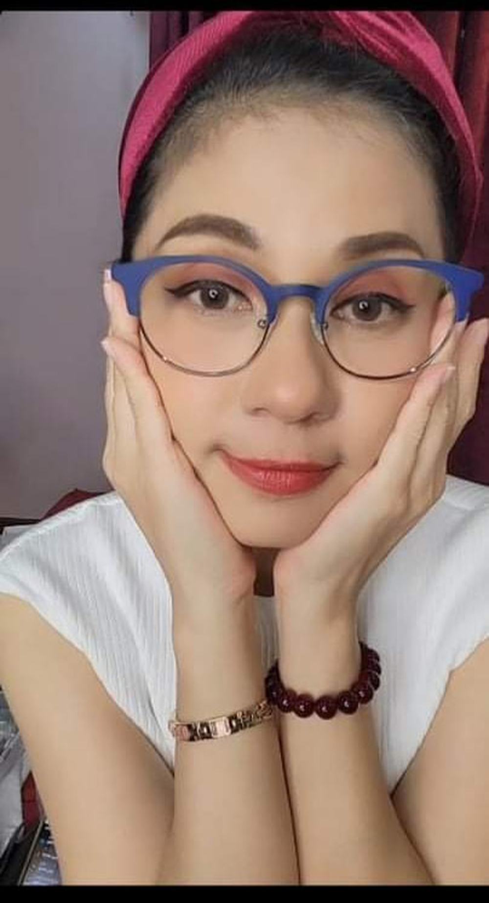Diễn viên Việt Trinh tuổi 50: Mẹ đơn thân, sống an yên trong biệt thự vườn ở Bình Dương - Hình 9