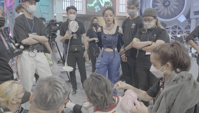 Kay Trần mếu máo vì chấn thương tại Street Dance, đến Chi Pu cũng không thể ngó lơ - Hình 6
