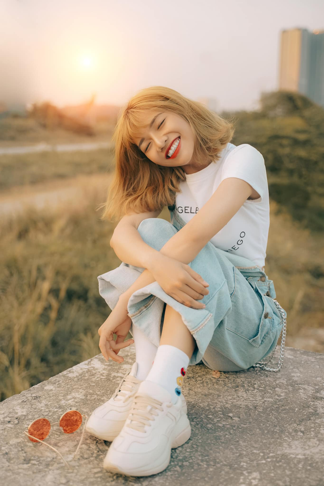 Lisa Việt Nam CiiN xinh đẹp từ nhỏ nhưng vẫn gây tranh cãi, sau khi sửa mũi lại được khen hết lời - Hình 5
