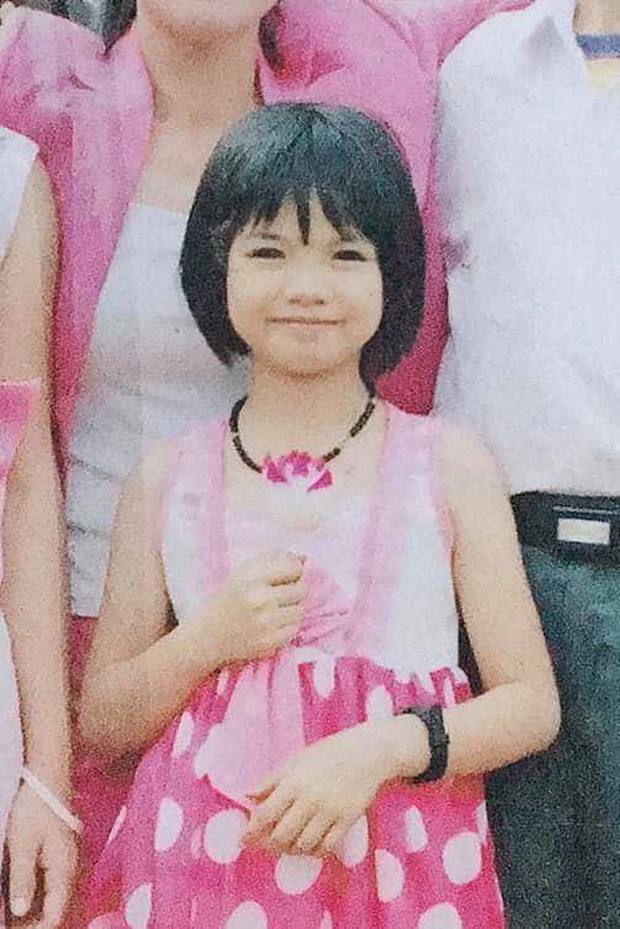 Lisa Việt Nam CiiN xinh đẹp từ nhỏ nhưng vẫn gây tranh cãi, sau khi sửa mũi lại được khen hết lời - Hình 1