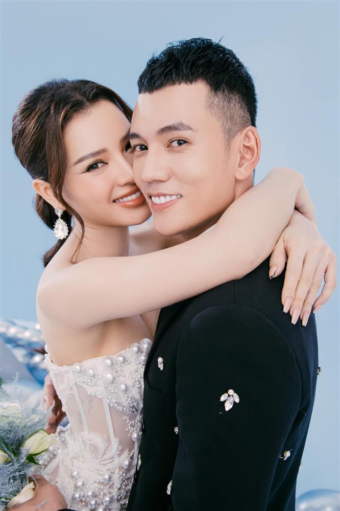 Phương Trinh Jolie đáp trả khi bị mỉa mai về hôn nhân với Lý Bình - Hình 1