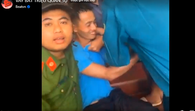 Triệu Quân Sự 2 lần cười tươi rói, vui vẻ khi sập lưới CA - thái độ bình tĩnh hay thách thức? - Hình 5