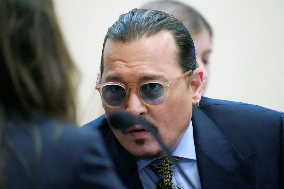 Vụ kiện Johnny Depp - Amber Heard: Vì sao bồi thẩm đoàn chưa thể đưa ra phán quyết cuối cùng? - Hình 1