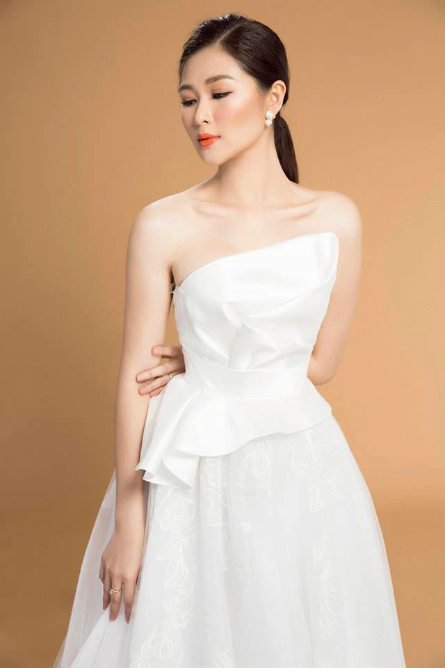 Mạc Anh Thư - Á hậu gợi cảm từ bỏ sự nghiệp, chịu nhiều áp lực khi trở thành vợ 2 của Huy Khánh - Hình 2