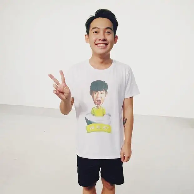 Phở Đặc Biệt - Hiện tượng mạng gây bão một thời chọn ở ẩn giờ sống ra sao? - Hình 2