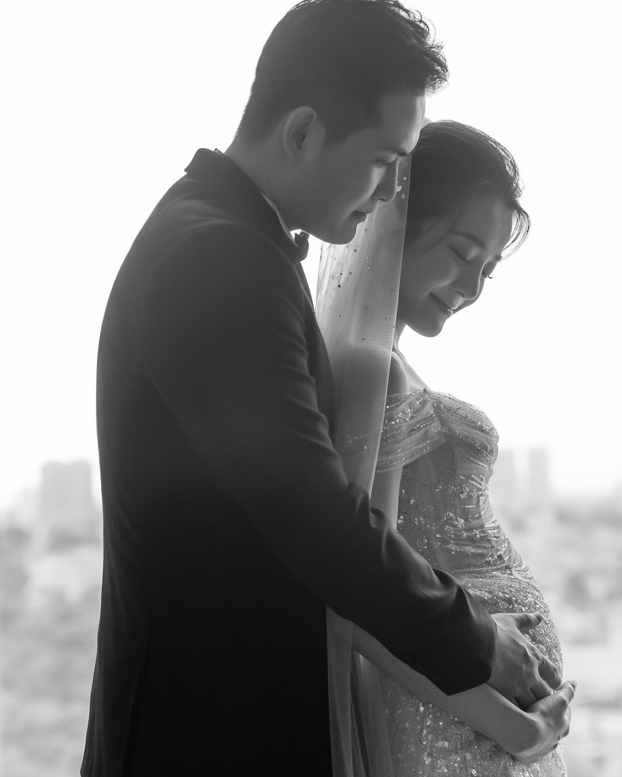 Karen Nguyễn khoe bụng bầu lớn trong ngày lễ vu quy, tiết lộ giới tính nhóc tì - Hình 10