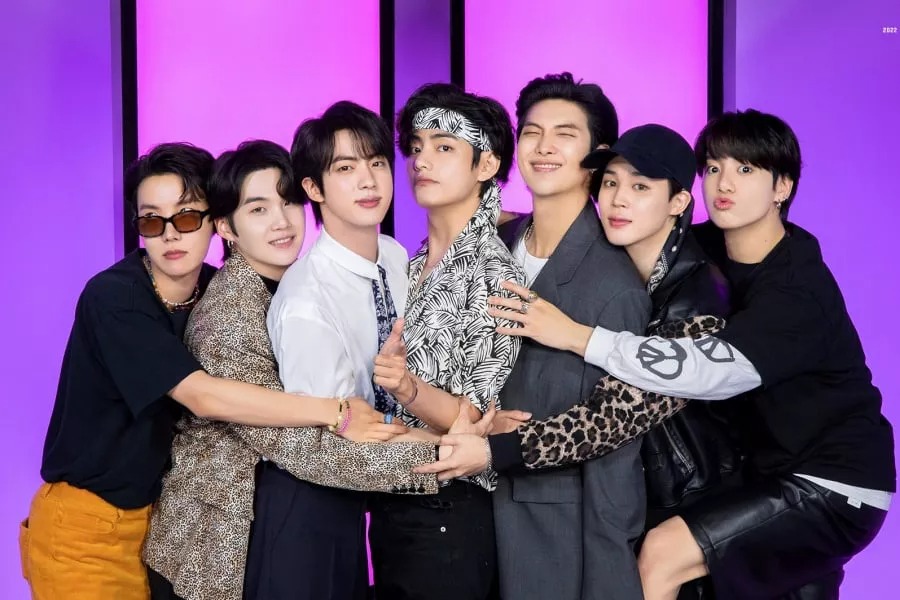 BTS nhận tin vui lớn giữa tin đồn tan rã - Hình 5