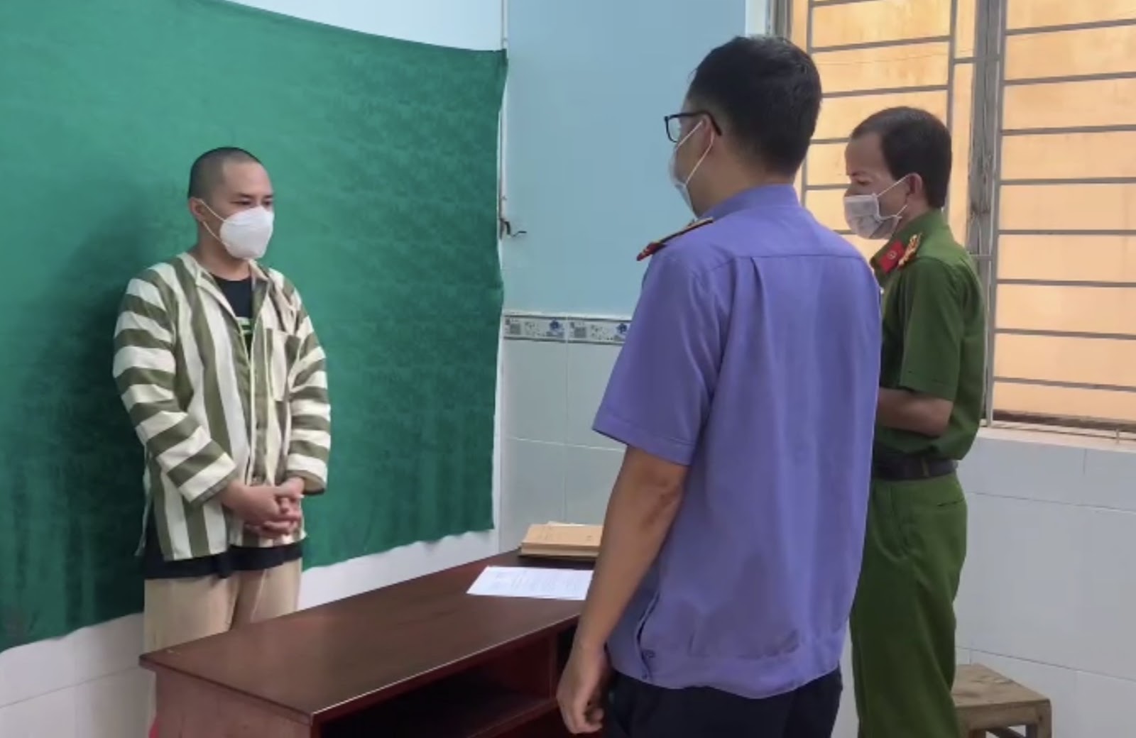 Đã tìm ra info diễn viên Hoàng Phi - người bị bắt chung với Hữu Tín trong vụ dùng chất cấm là ai? - Hình 2