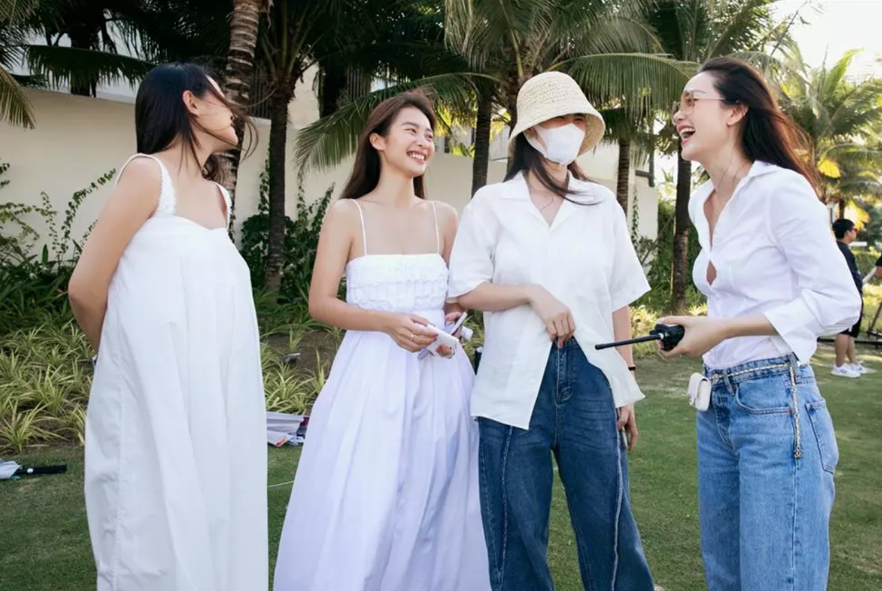 Phạm Quỳnh Anh lộ đã bí mật kết hôn trong đám cưới Minh Hằng, đồng nghiệp lầy lội trêu chọc điều này - Hình 7
