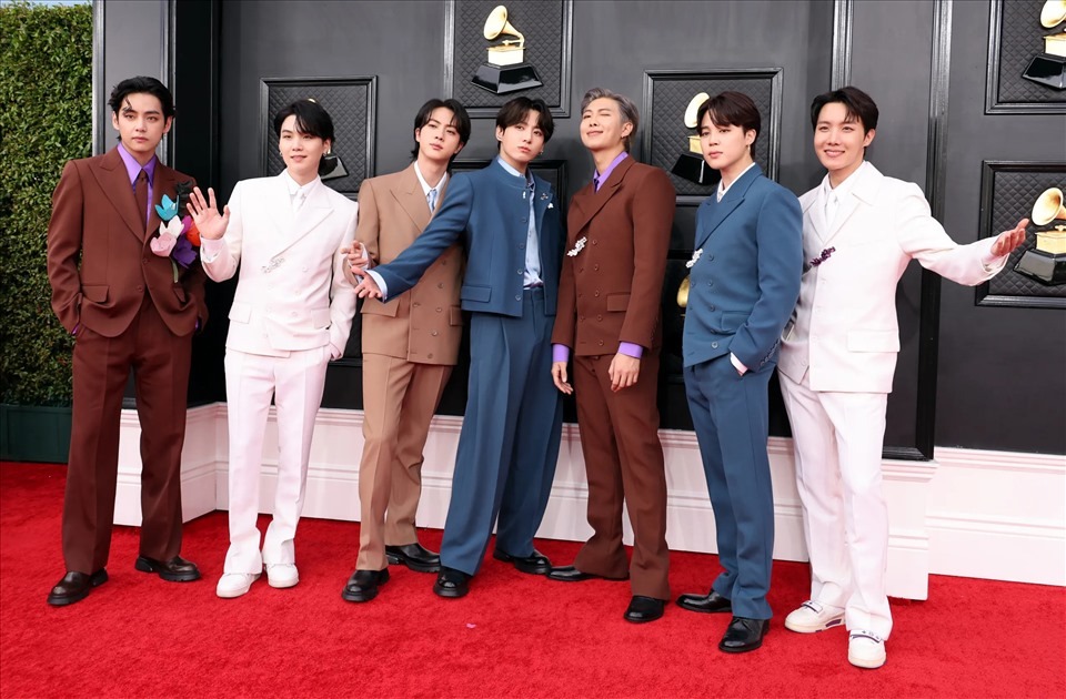BTS  tạm tan rã là cú sốc lớn - Hình 2