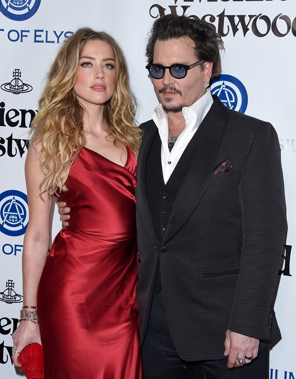 Johnny Depp còn yêu Amber Heard, không thấy hả hê khi thắng kiện vợ cũ? - Hình 2