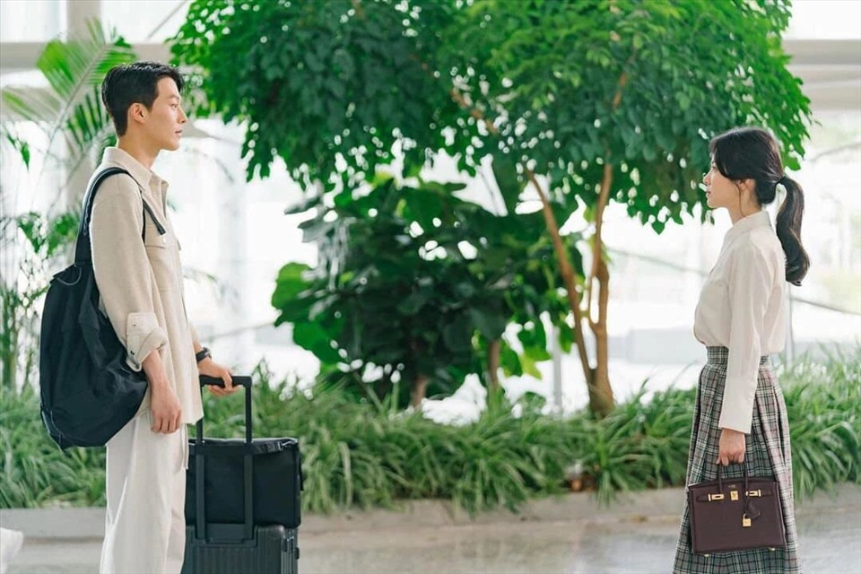 Song Hye Kyo thất sủng, bị mỹ nhân này đe dọa đến sự nghiệp tương lai? - Hình 7