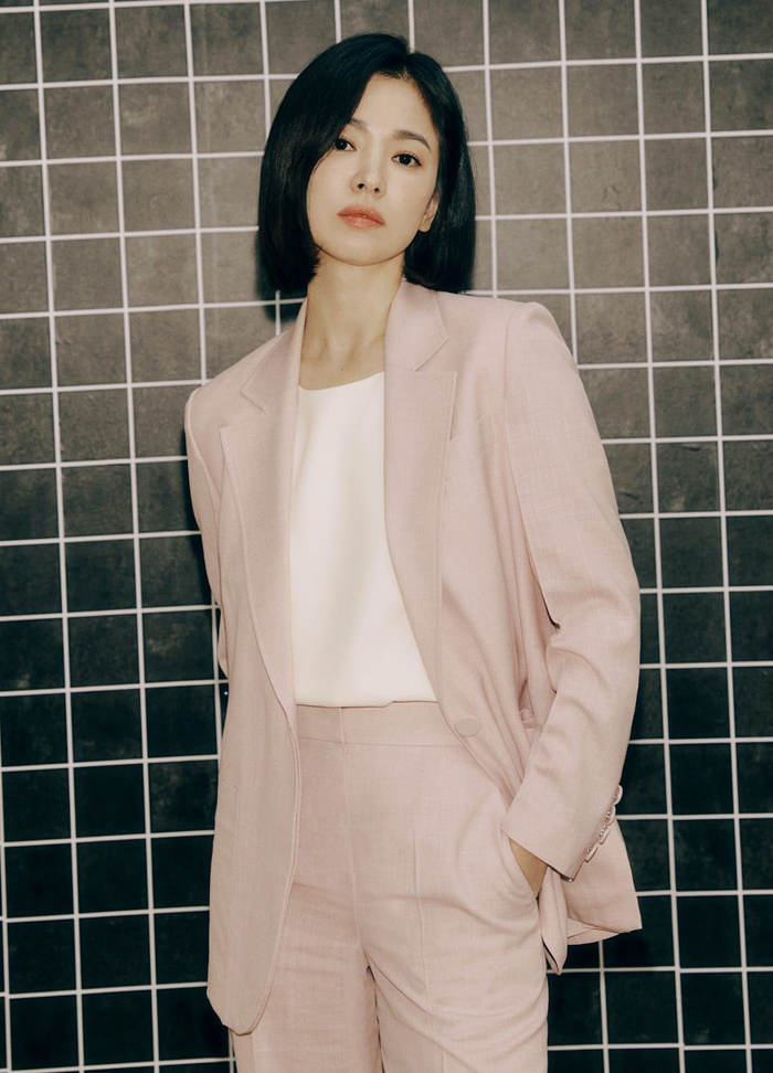 Song Hye Kyo thất sủng, bị mỹ nhân này đe dọa đến sự nghiệp tương lai? - Hình 6