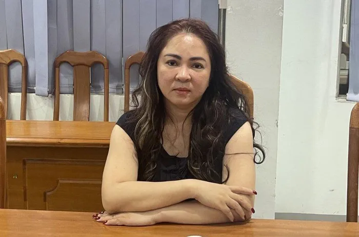 NÓNG: Bà Phương Hằng nhận quyết định buồn từ VKSND, tiếp tục bị tạm giam thêm 2 tháng - Hình 1