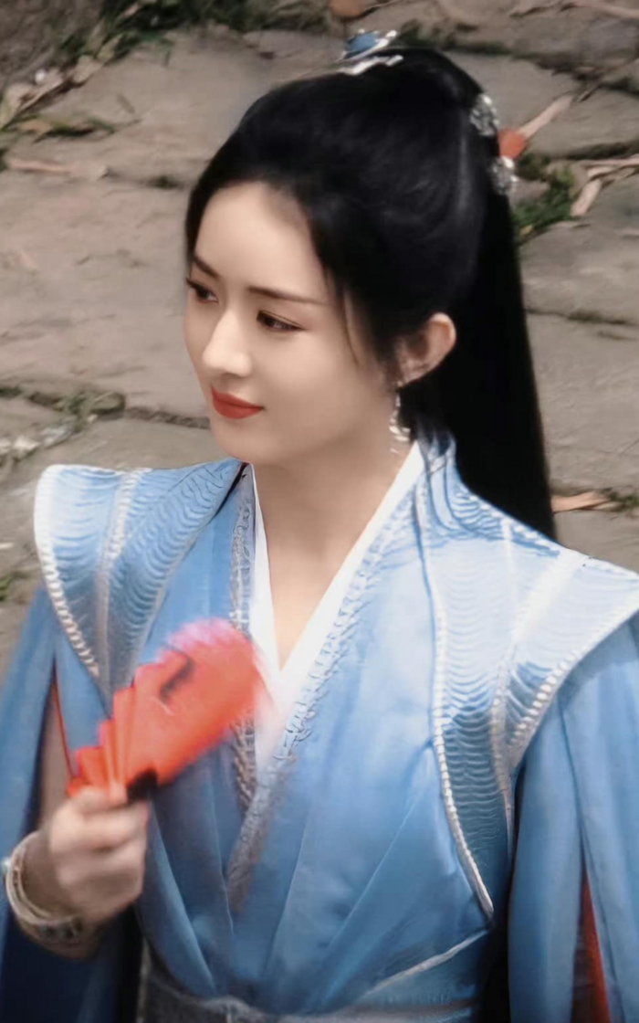 Triệu Lệ Dĩnh bị tố bắt chước Triệu Lộ Tư, bằng chứng đưa ra khiến nhiều người gật gù - Hình 1