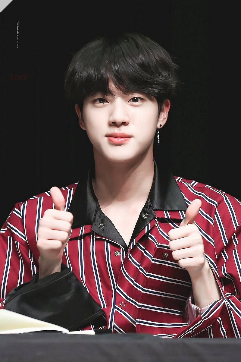 Jin - Anh cả sở hữu gương mặt tỷ lệ vàng không góc chết và hành trình thoát mác người thừa của BTS - Hình 11