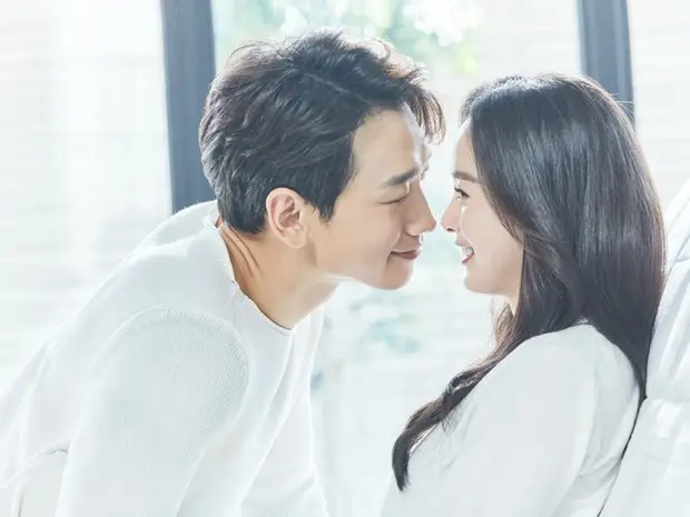 Bi Rain gây bất ngờ khi tiết lộ vai trò của Kim Tae Hee ở nhà - Hình 3