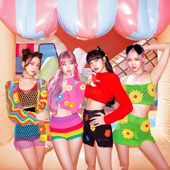Những tên gọi của nhóm nhạc K-pop được lấy cảm hứng từ màu sắc - Hình 4