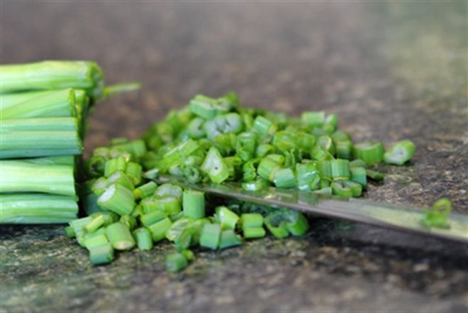 4 cách làm cơm chiên hấp dẫn lạ miệng cho gia đình đổi vị bữa sáng - Hình 6