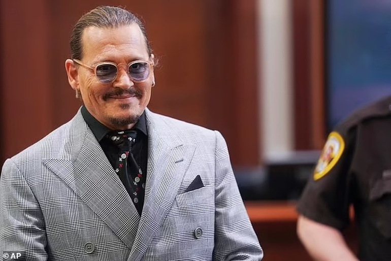 Amber Heard mắc nợ nhiều người sau khi thua kiện Johnny Depp - Hình 2