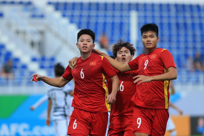 Chấm điểm U23 Việt Nam: Cặp hậu vệ cánh gây ấn tượng - Hình 13