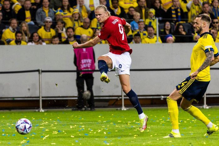 Haaland thăng hoa tại UEFA Nations League - Hình 4